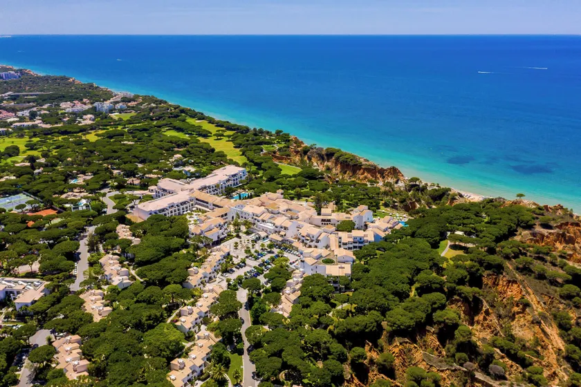 Pine Cliffs Village - Image 1