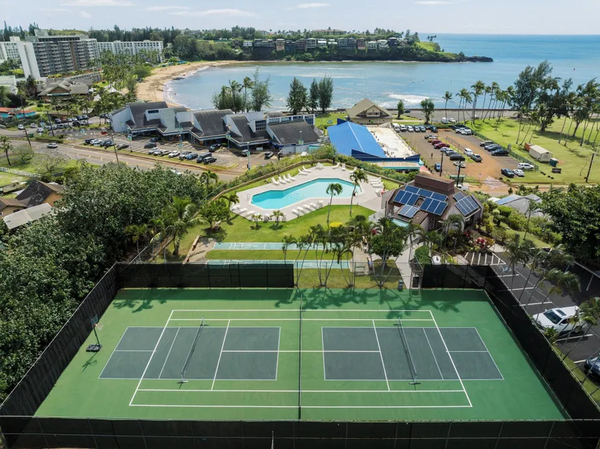 Banyan Harbor Resort - Image 1