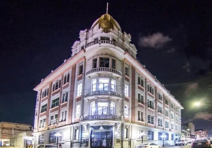 Gran Hotel Alijadores - Image 1