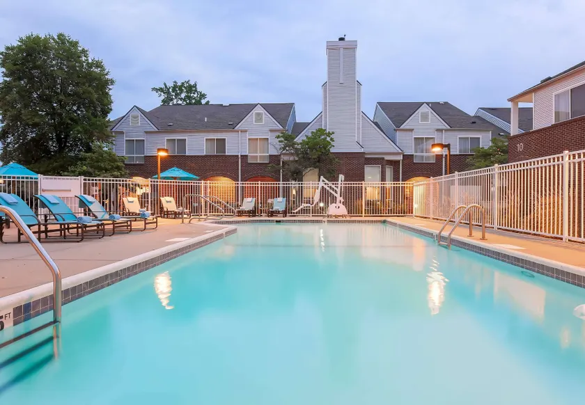Sonesta ES Suites Cincinnati - Blue Ash - Image 1