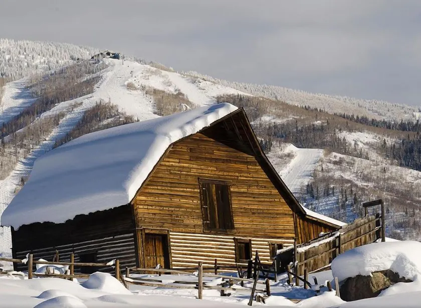 R2408 - Rockies Condominiums - Image 1