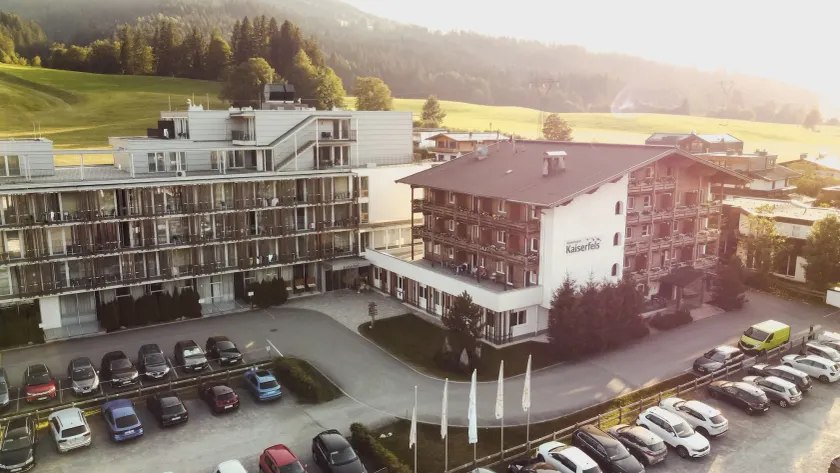 Alpenhotel Kaiserfels - Image 1