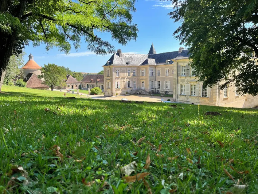 Château de Beaujeu - Image 1