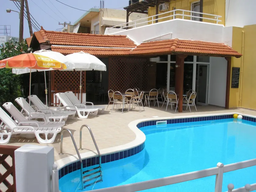 Dimitra Apartments - Image 1