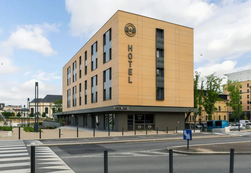 B&B Hôtel Thionville Centre Gare Porte du Luxembourg A31- Accueil de Nuit - Image 1