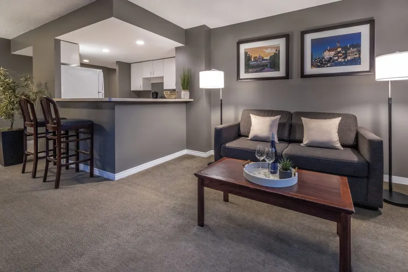 Hotel Faubourg Montreal Centre-Ville Downtown - Image 1