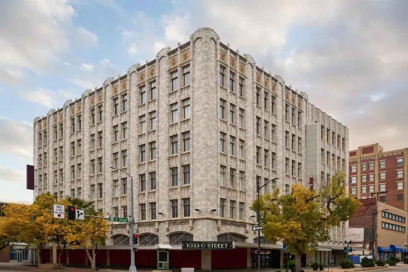 Hampton Inn by Hilton Lincoln Downtown - Image 1