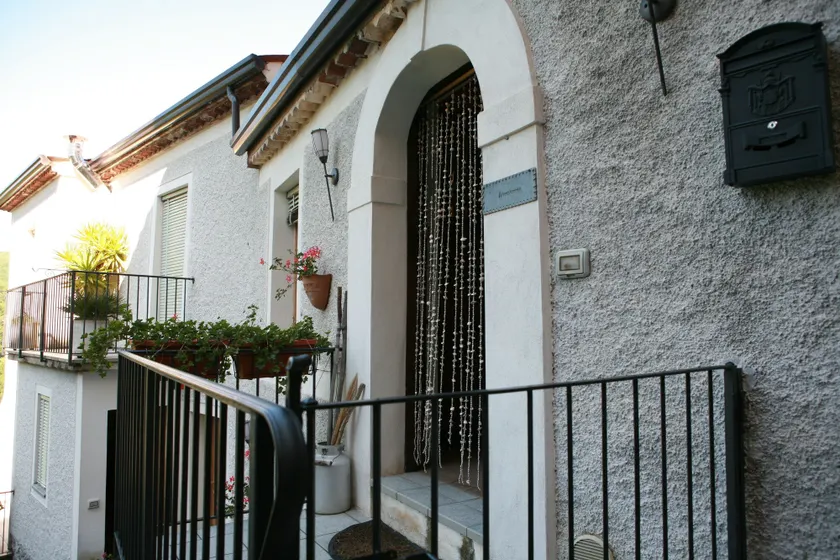 B&B Lo Straniero - Image 1