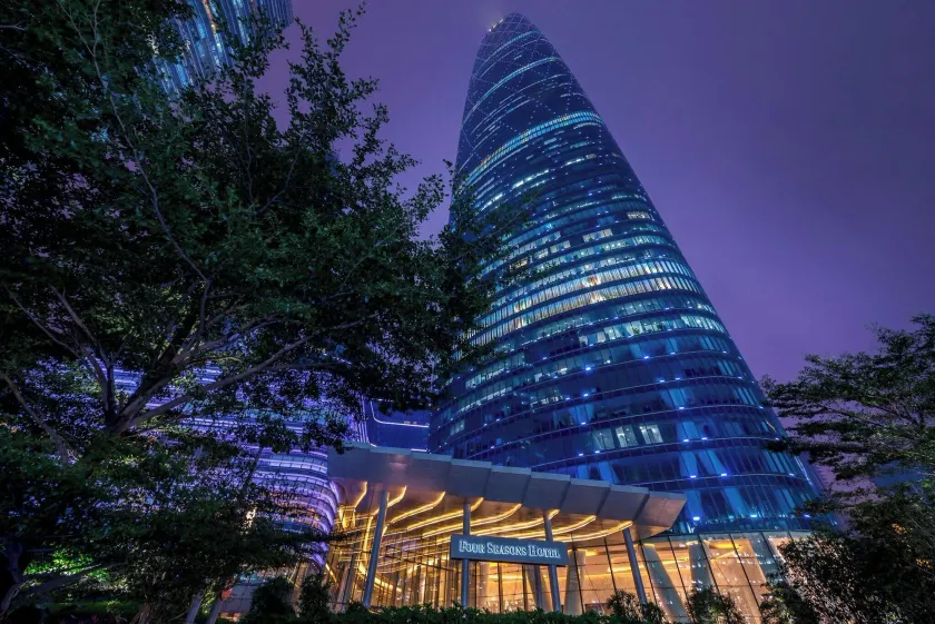 Four Seasons Hotel Guangzhou - Image 1