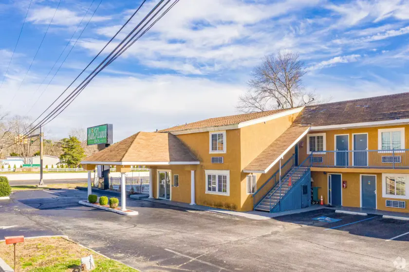 Sunflower Inn Atlantic City Absecon - Image 1