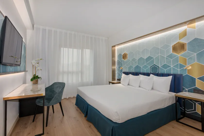 Eurostars Gran Madrid - Image 1