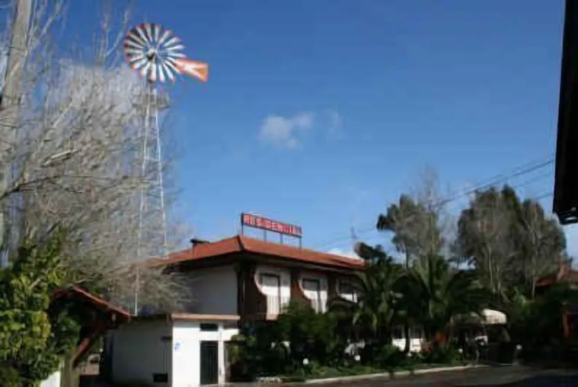 Hotel Joao Capela - Image 1