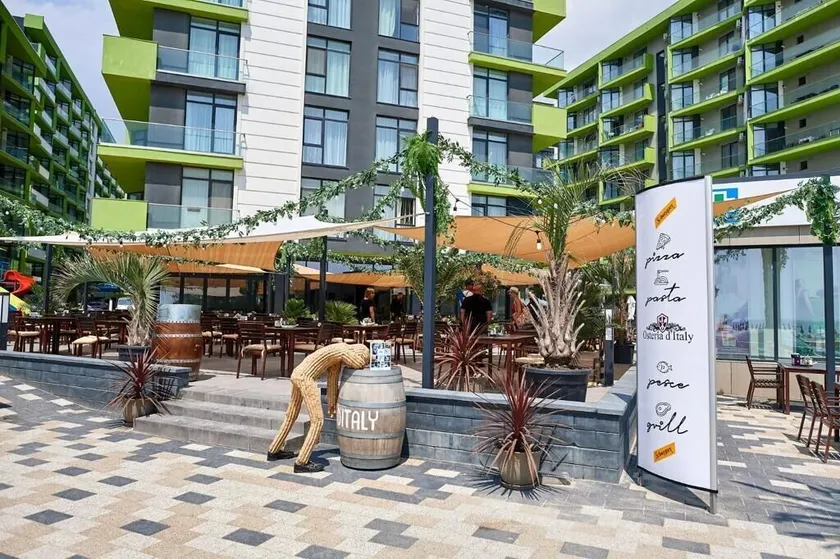 Sunny Beach Alezzi - Image 1