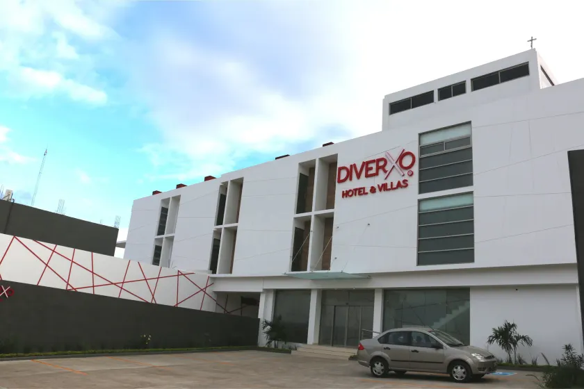 Diverxo Hotel & Villas - Image 1