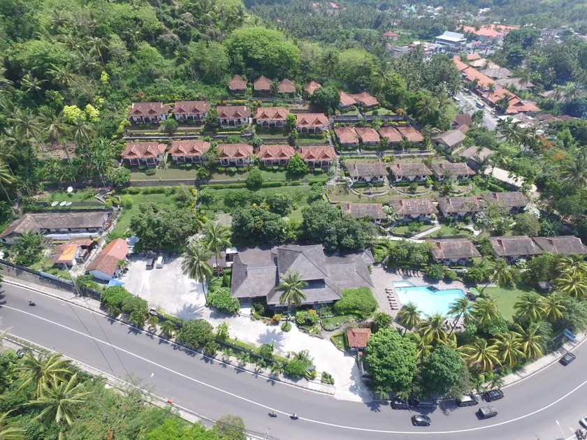 Puri Bunga Beach Cottages - Image 1