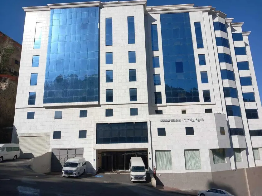 Shumukh Alshalah Hotel Hotel - Image 1