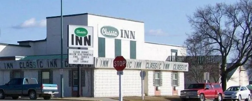 Classic Inn - Image 1