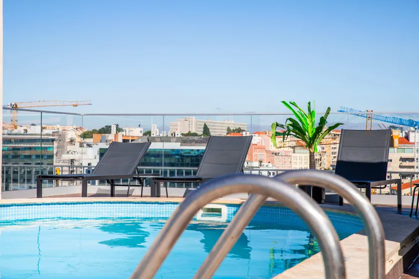 VIP Executive Suites do Marquês Hotel - Image 1