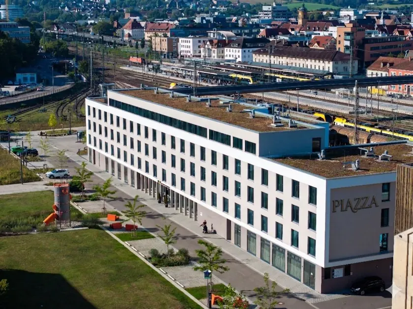 Piazza Hotel und Restaurant - Image 1