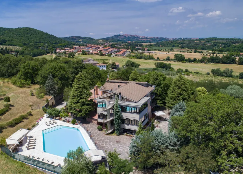 AgriHotel Villa Ambra - Image 1