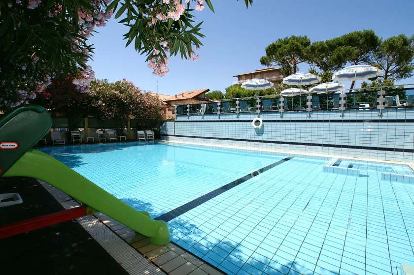 Hotel Antares - Image 1