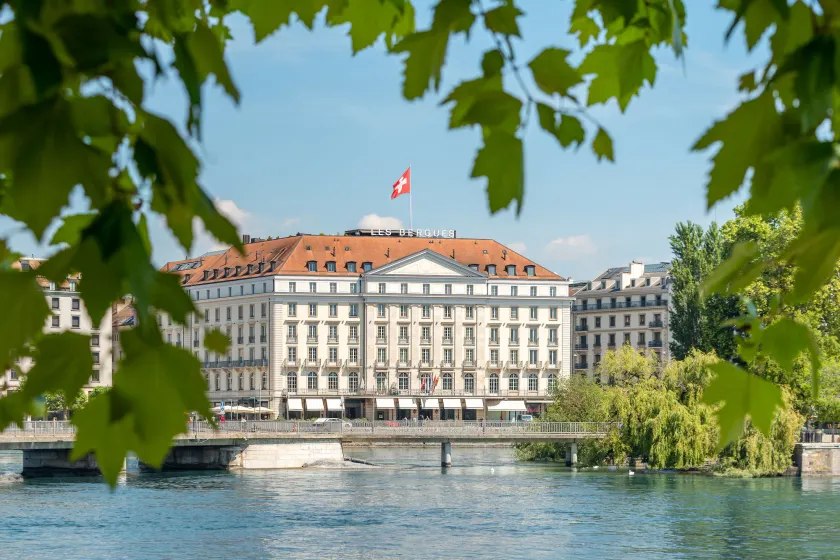 Four Seasons Hotel des Bergues Geneva - Image 1