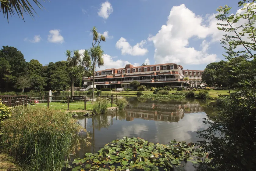 St. Pierre Park Hotel & Golf - Image 1