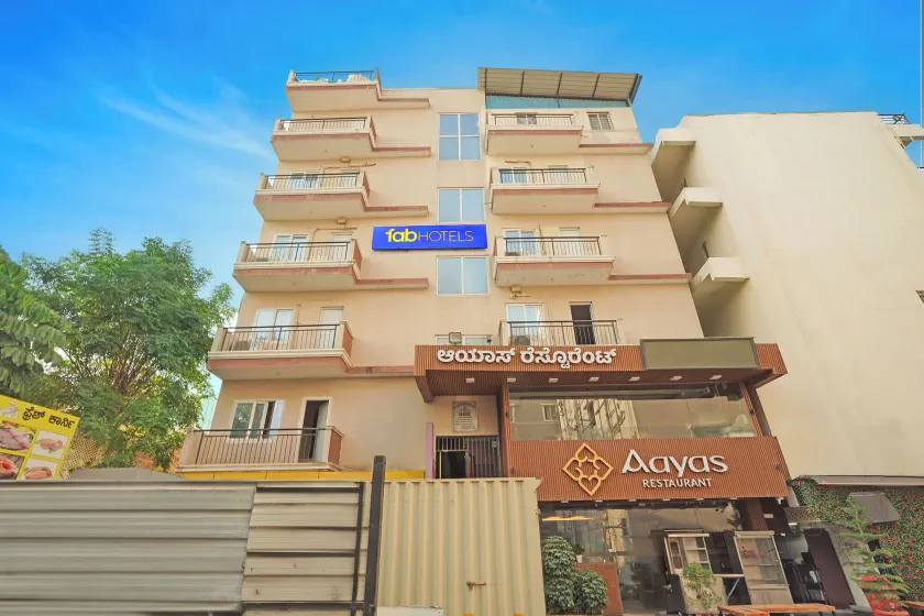 FabHotel Blueberry - Image 1