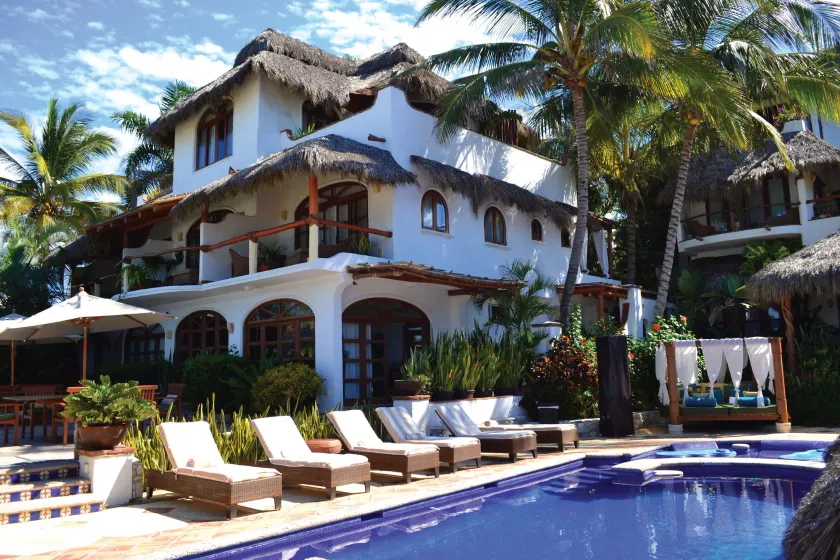 Casa de Mita Hotel - Image 1