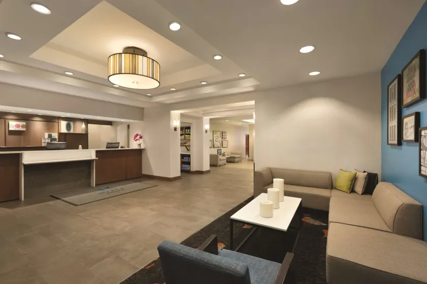 Hyatt House Miami Airport - Hall