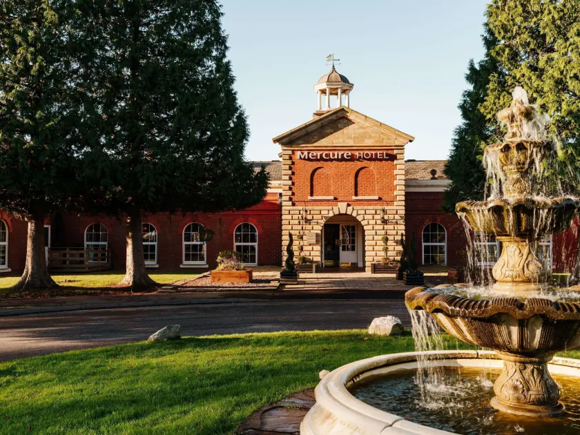 Mercure Haydock Hotel - Image 1