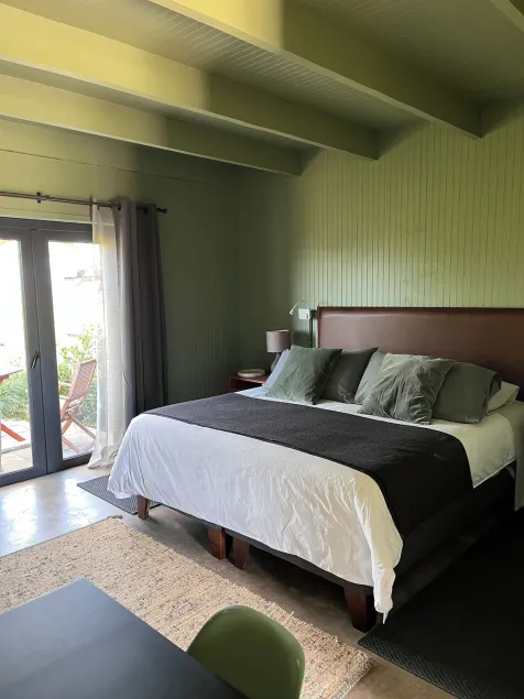 La Guarda Bed and Breakfast - Image 1