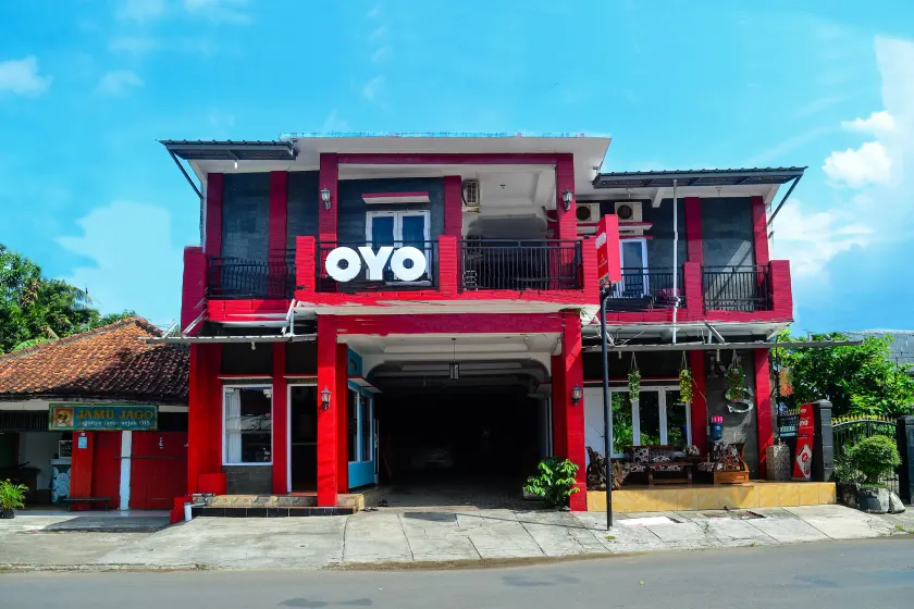 MS Hotel Pangandaran Mitra RedDoorz - Image 1