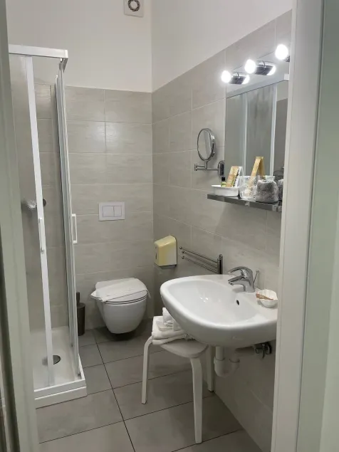 Hotel Lauro - Image 1