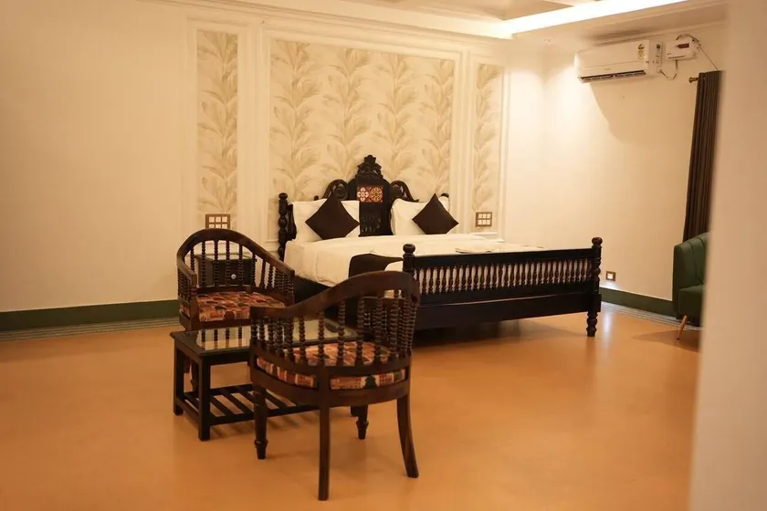 SHESHAVANA HERITAGE RESORT   - Image 1