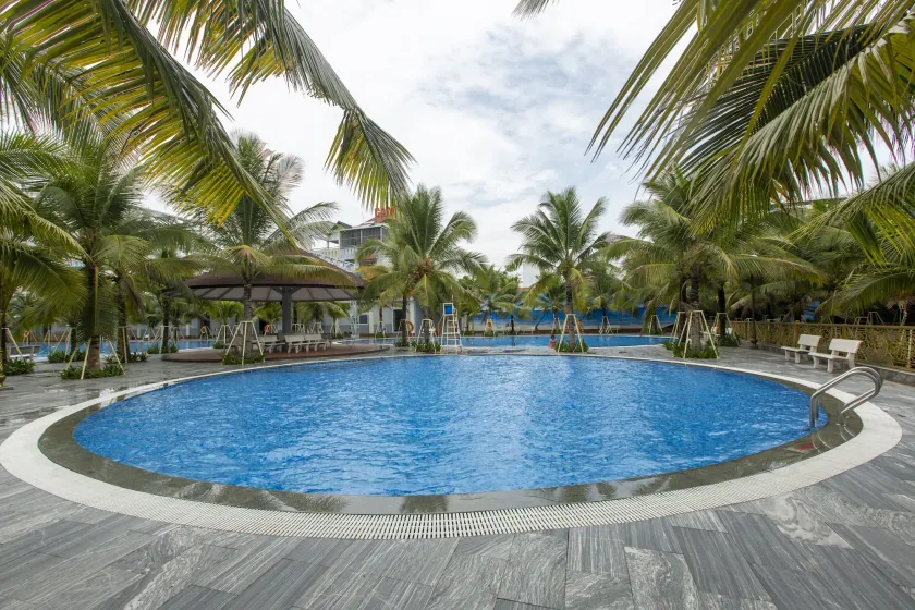 Hoang Hung Hotel - Image 1
