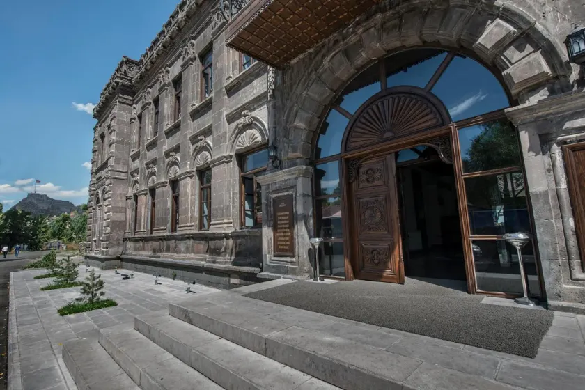 Cheltikov Hotel - Image 1