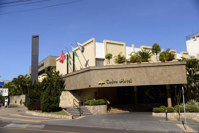 Cedro Hotel - Image 1