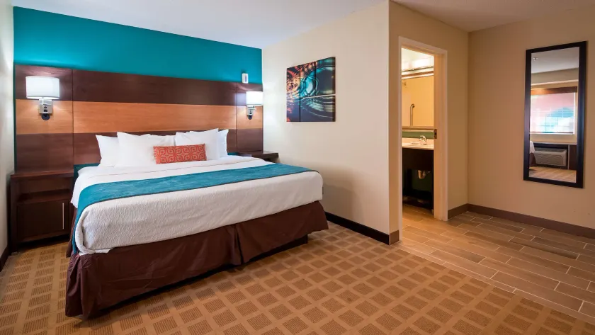Best Western Plus Harrisburg Mechanicsburg - Image 1