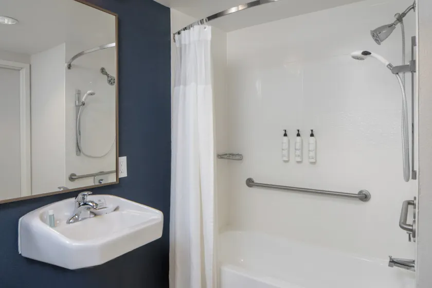 Fairfield Inn & Suites by Marriott Fort Myers Cape Coral - Image 1