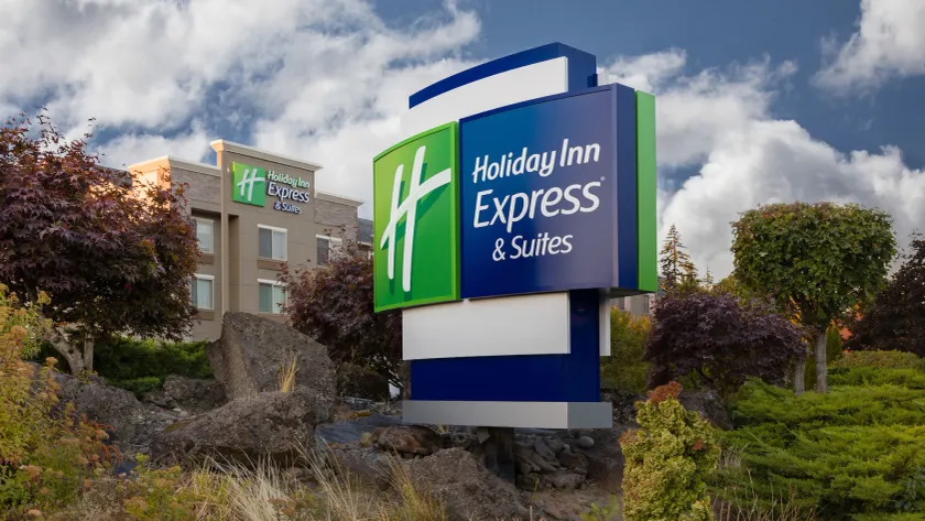 Holiday Inn Express & Suites Hood River by IHG - Image 1