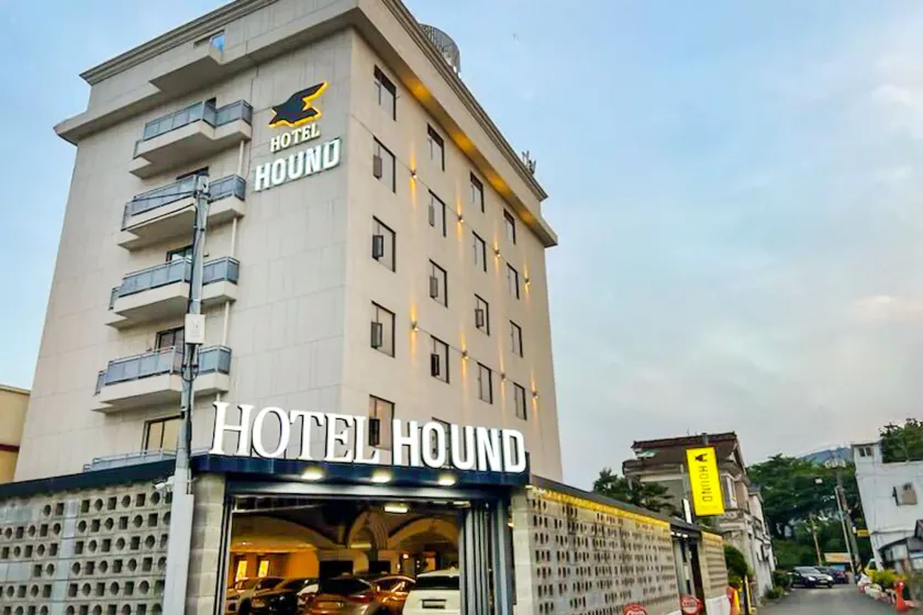 Suncheon Hound Hotel Suncheon Station Branch - Image 1