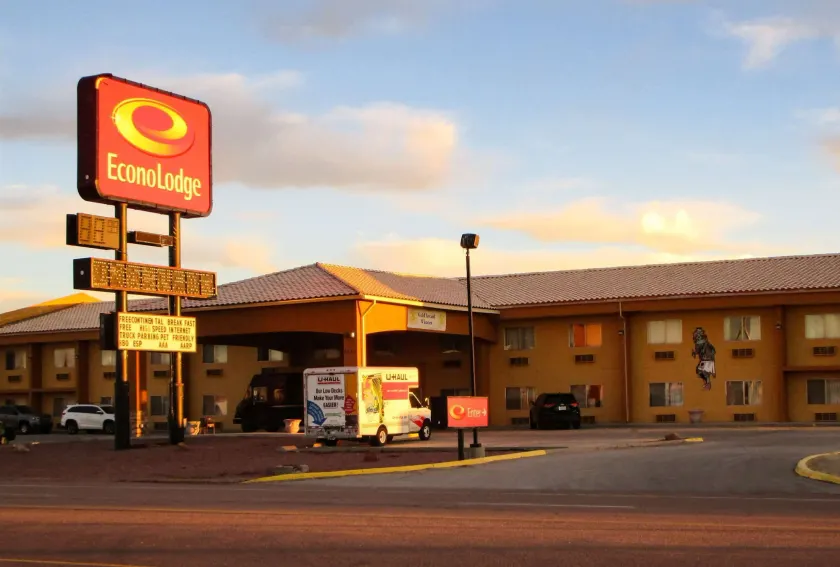 Econo Lodge Gallup West - Image 1