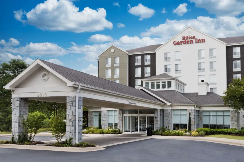 Hilton Garden Inn Birmingham SE/Liberty Park - Image 1