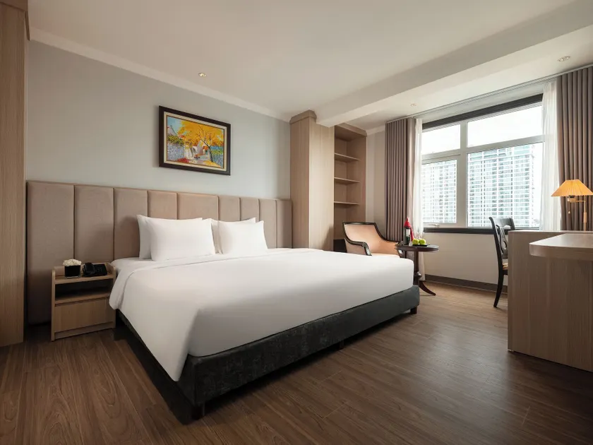 Minasi Premium Hotel - Image 1
