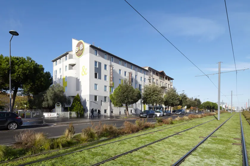 B&B HOTEL Orly Chevilly-Larue - Nationale 7 - Image 1