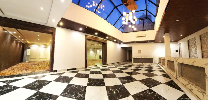 Gupta Inn - Image 1