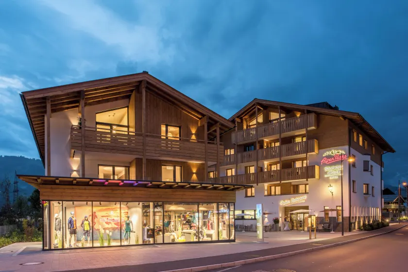 AlpenParks Hotel & Apartment Orgler Kaprun - Image 1