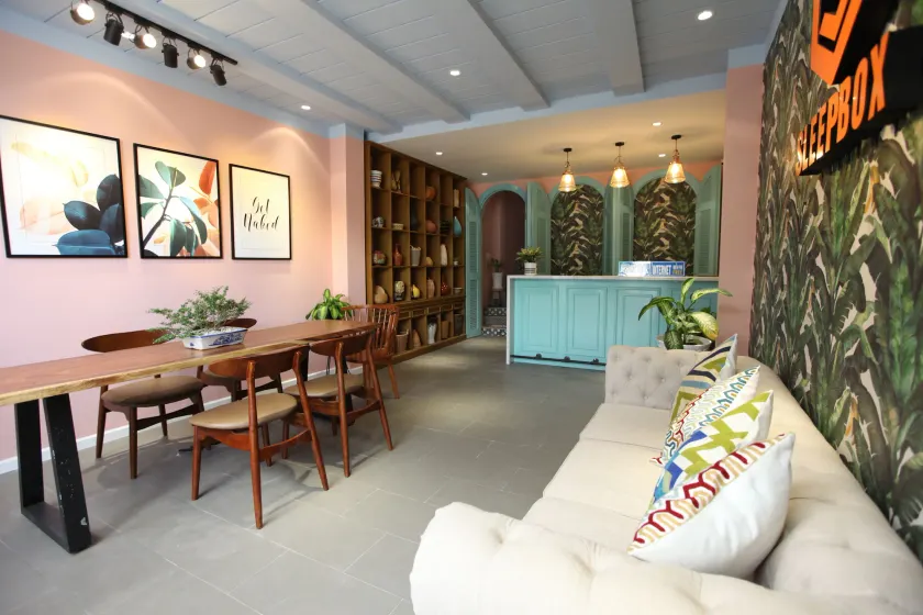 Sleep Box Hostel Phú Quốc - Image 1