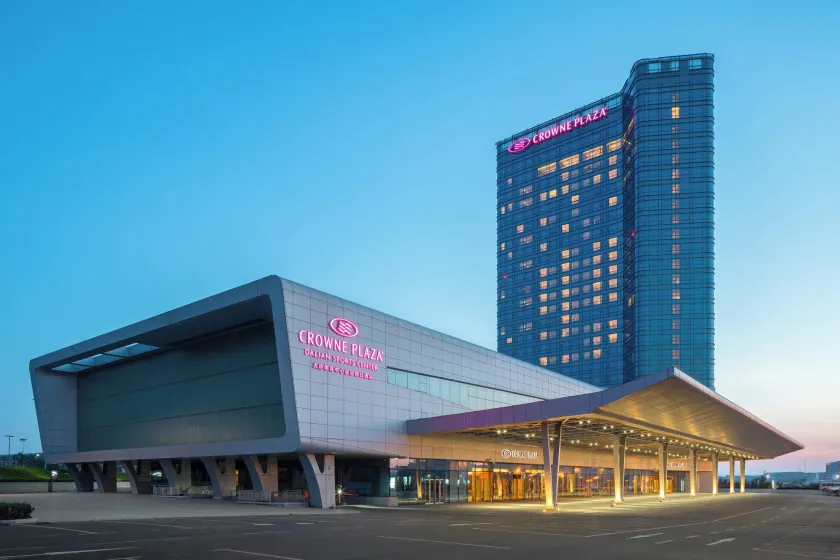 Crowne Plaza Dalian Sports Center by IHG - Image 1